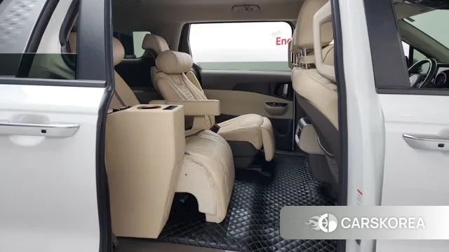 Kia Carnival 4th generation 2020 Белый из Кореи, фото 3
