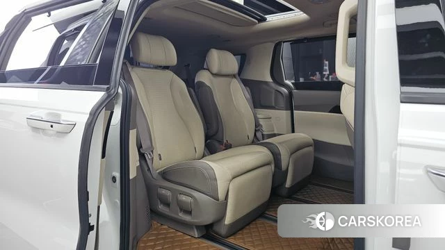 Kia Carnival 4th generation 2023 Белый из Кореи, фото 3