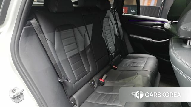 BMW X4 (G02) 2023 Белый из Кореи, фото 3