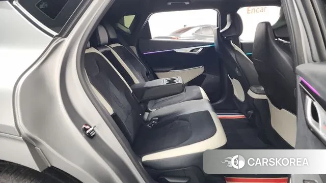 Kia EV6 2022 Серый из Кореи, фото 3