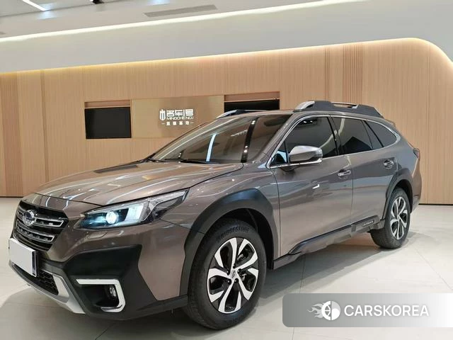 Subaru OUTBACK 2022 Коричневый из Китая, фото 3