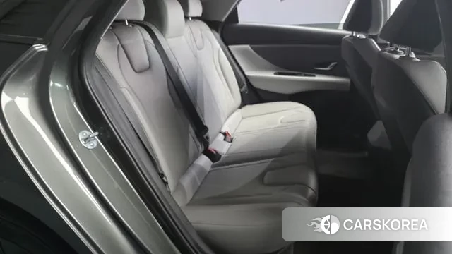 Hyundai Avante (CN7) 2022 Серый из Кореи, фото 3