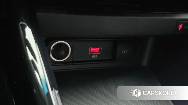 Kia The New K3 2nd generation 2022 Белый из Кореи, фото 3