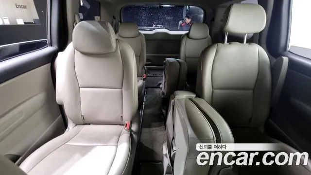 Kia The New Carnival 2018 Черный из Кореи, фото 3