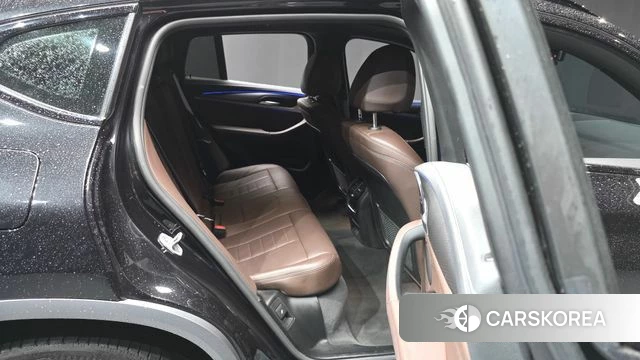 BMW X4 (G02) 2021 Черный из Кореи, фото 3