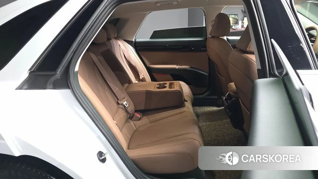 Hyundai Grandeur (GN7) 2025 Белый из Кореи, фото 3