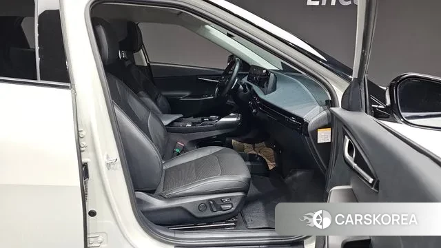 Kia EV6 2022 Жемчужный цвет из Кореи, фото 3