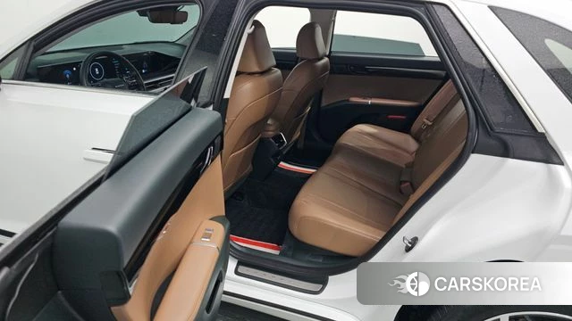 Hyundai Grandeur (GN7) 2024 Белый из Кореи, фото 3