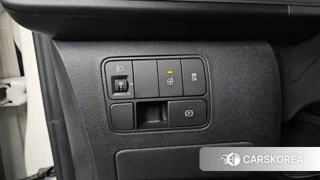 Hyundai Staria 2024 Белый из Кореи, фото 3