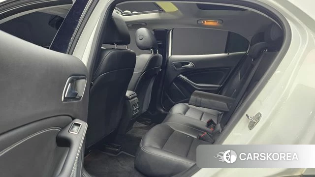 Mercedes-Benz GLA-Class X156 2019 Белый из Кореи, фото 3