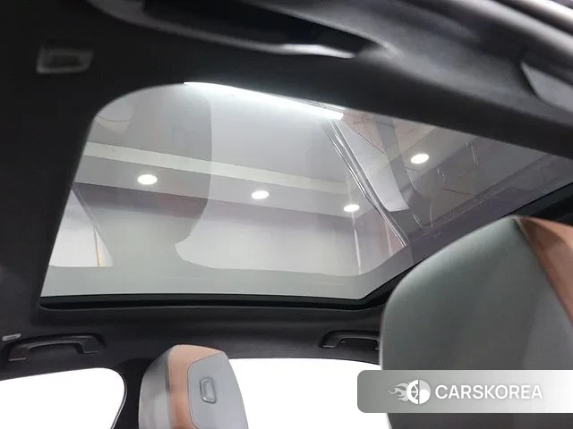 BMW 5 Series (G60) 2025 Черный из Кореи, фото 3