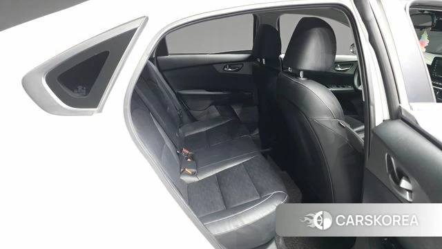 Kia Come New K3 2021 Белый из Кореи, фото 3