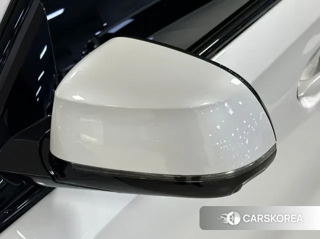 BMW X6 (G06) 2024 Жемчужный цвет из Кореи, фото 3