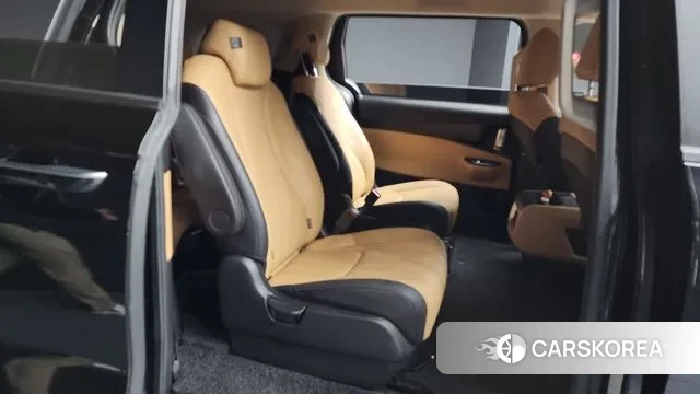Kia Carnival 4th generation 2023 Черный из Кореи, фото 3