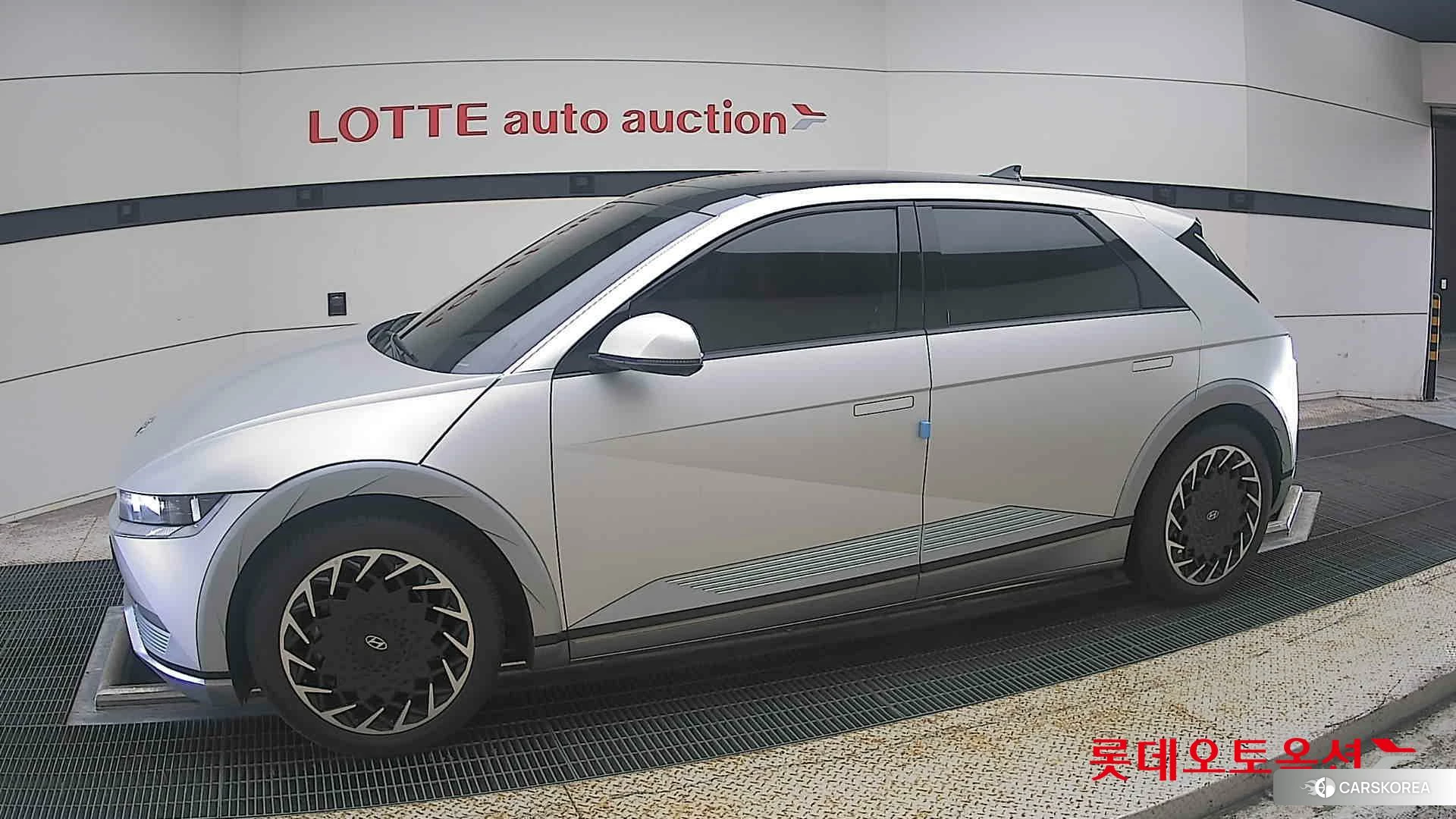 Hyundai IONIQ 5 2022 Gravity Gold Mat из Кореи, фото 3