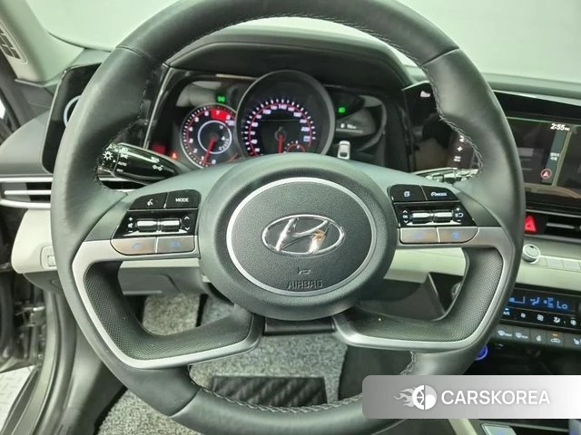 Hyundai Avante Hybrid (CN7) 2023 Серый из Кореи, фото 3