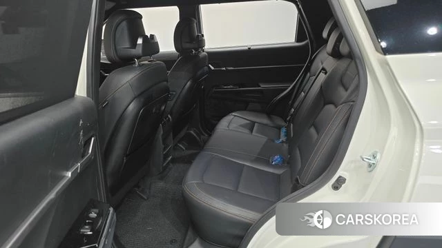 Ssangyong Torres EVX 2024 Белый из Кореи, фото 3