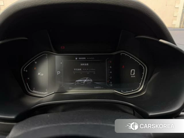 Kia K3 2022 Белый из Китая, фото 3