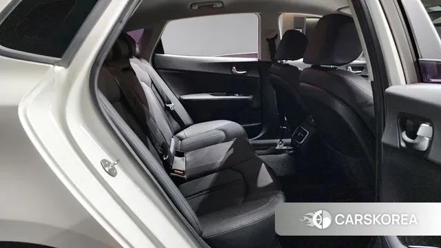 Kia The New K5 Hybrid 2nd generation 2018 Белый из Кореи, фото 3