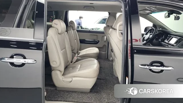 Kia The New Carnival 2020 Черный из Кореи, фото 3