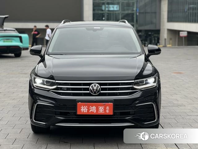 Volkswagen Tiguan L 2024 Черный из Китая, фото 3