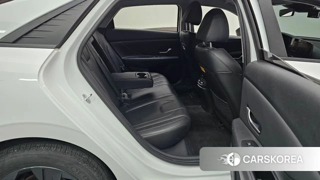Hyundai Avante (CN7) 2022 Белый из Кореи, фото 3