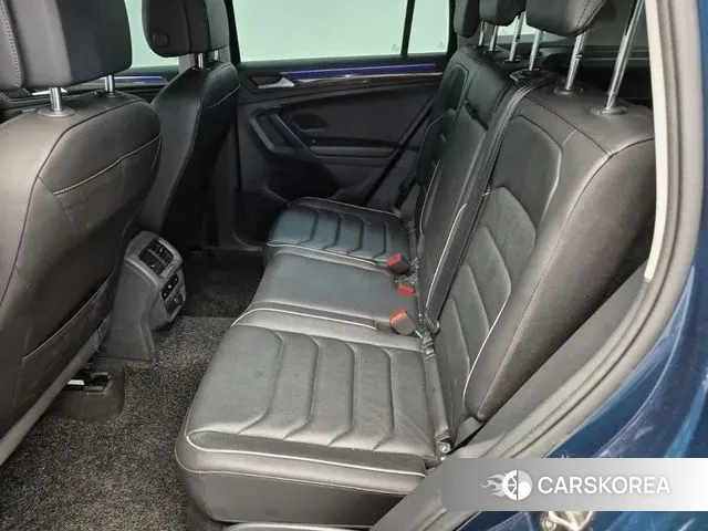 Volkswagen Tiguan second Generation 2022 Синий из Кореи, фото 3