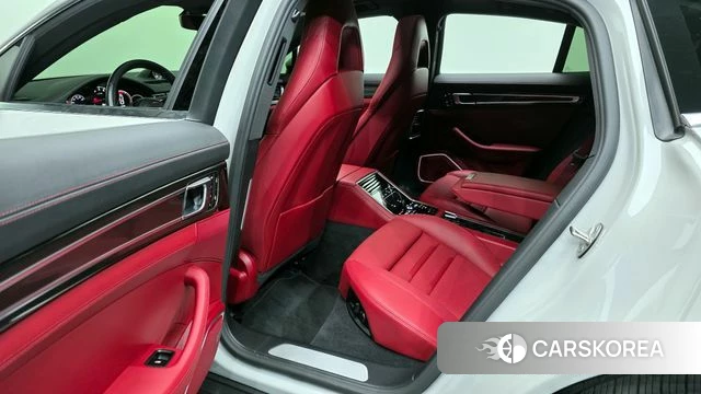 Porsche Panamera (971) 2022 Серебристо-серый из Кореи, фото 3