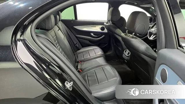 Mercedes-Benz E-Class W213 2020 Черный из Кореи, фото 3