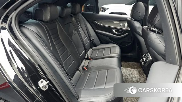Mercedes-Benz E-Class W213 2021 Черный из Кореи, фото 3
