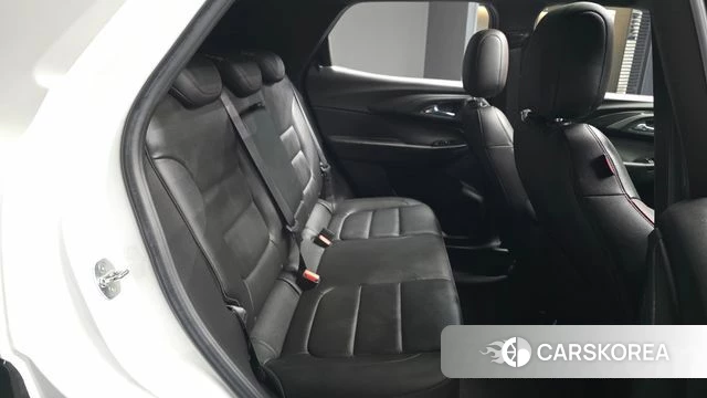 Chevrolet (GM Daewoo) Trailblazer 2021 Белый из Кореи, фото 3