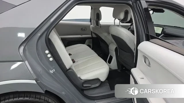 Hyundai Ionic 5 2021 Серебристо-серый из Кореи, фото 3