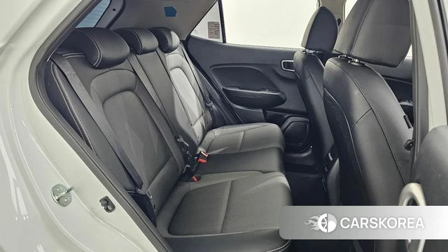 Hyundai Venue 2022 Белый из Кореи, фото 3