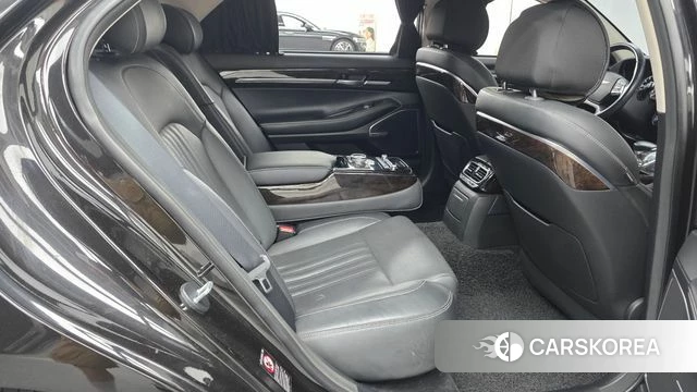 Genesis G90 2018 Черный из Кореи, фото 3