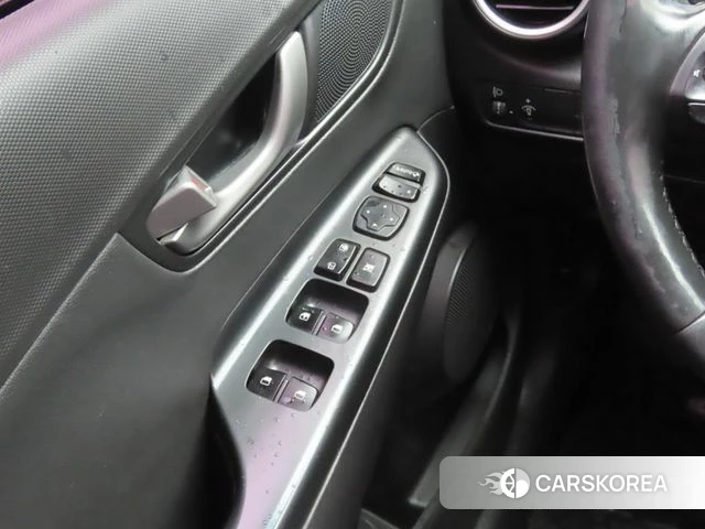 Hyundai Kona 2018 Синий из Кореи, фото 3