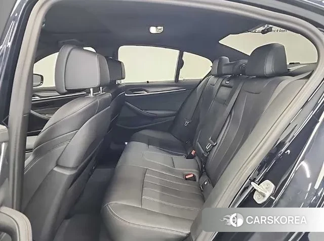 BMW 5 Series (G30) id 3492334 из Кореи 3