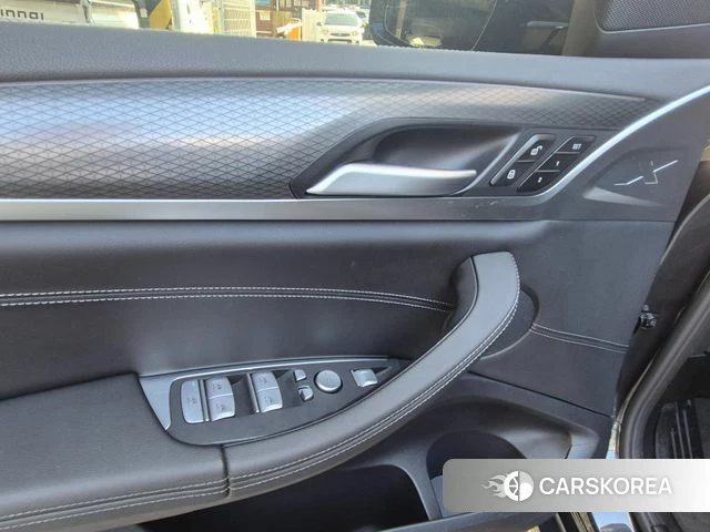 BMW X4 (G02) 2024 Серый из Кореи, фото 3