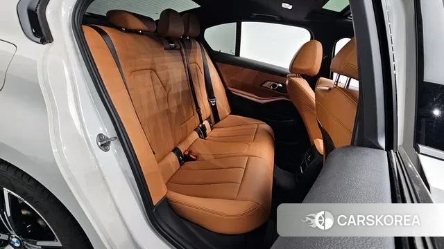 BMW 3 Series (G20) 2022 Белый из Кореи, фото 3