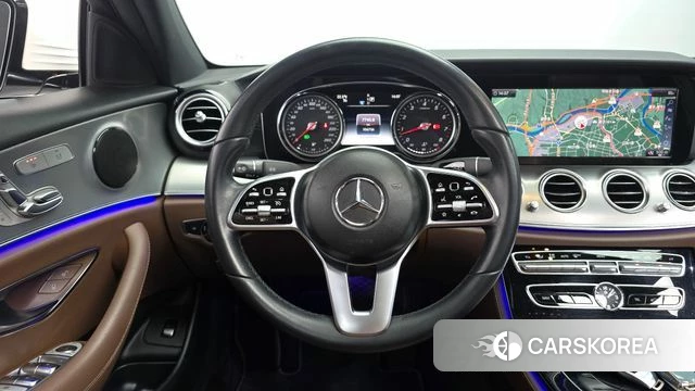 Mercedes-Benz E-Class W213 2019 Белый из Кореи, фото 3