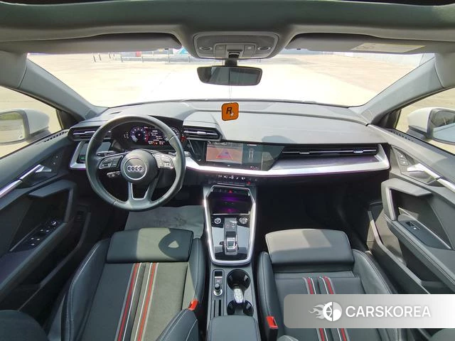 Audi A3 2023 Белый из Китая, фото 3