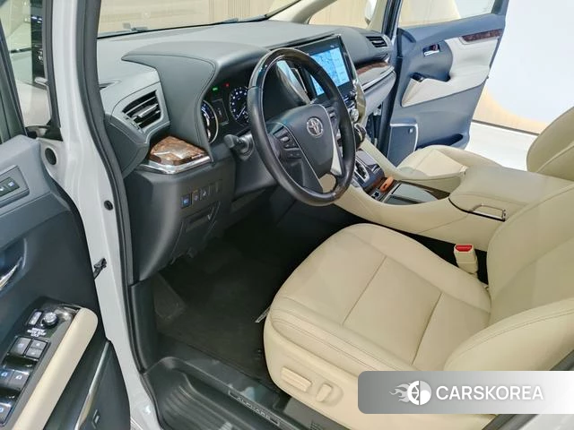 Toyota Elfa 2021 Белый из Китая, фото 3