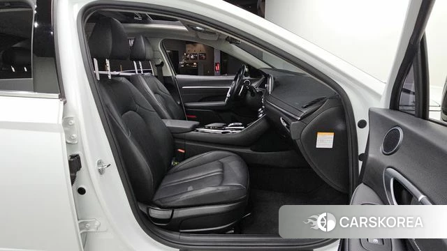 Hyundai Sonata Hybrid (DN8) 2021 Белый из Кореи, фото 3