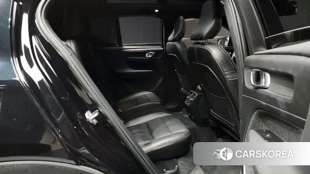 Volvo XC40 Richards 2022 Черный из Кореи, фото 3