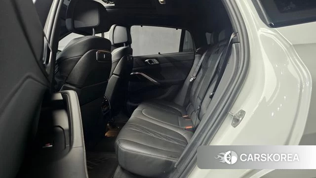 BMW X6 (G06) 2023 Белый из Кореи, фото 3
