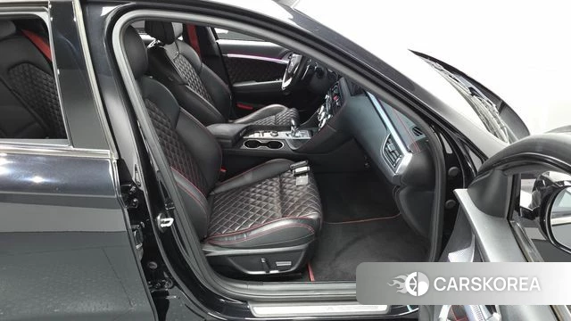 Genesis The New G70 2022 Черный из Кореи, фото 3
