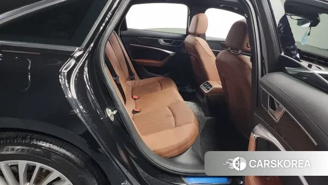 Audi A6 (C8) 2019 Черный из Кореи, фото 3