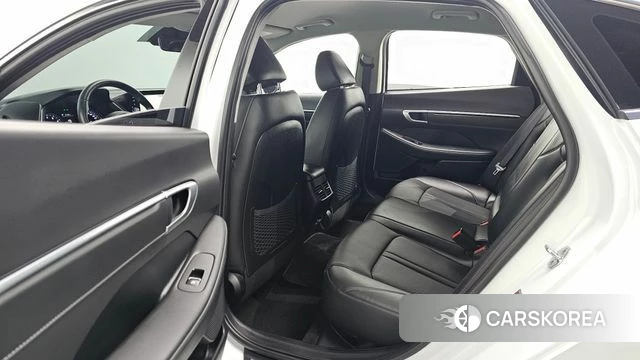 Hyundai Sonata (DN8) 2022 Белый из Кореи, фото 3