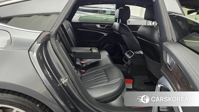 Audi A7 (4K) 2020 Серый из Кореи, фото 3