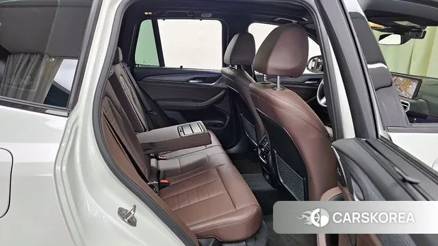 BMW X3 (G01) 2022 Белый из Кореи, фото 3