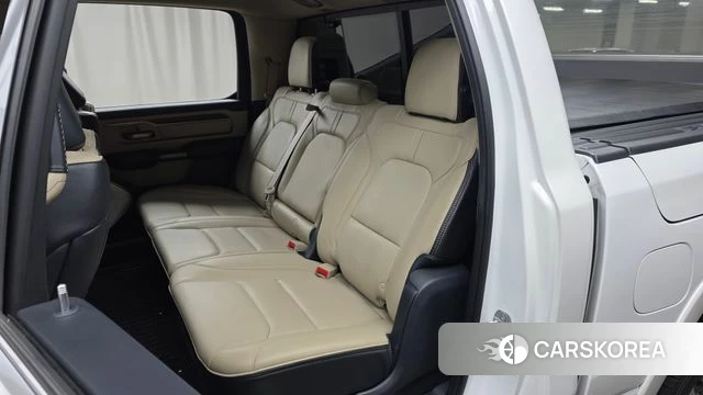 Dodge Lampicup 2019 Белый из Кореи, фото 3